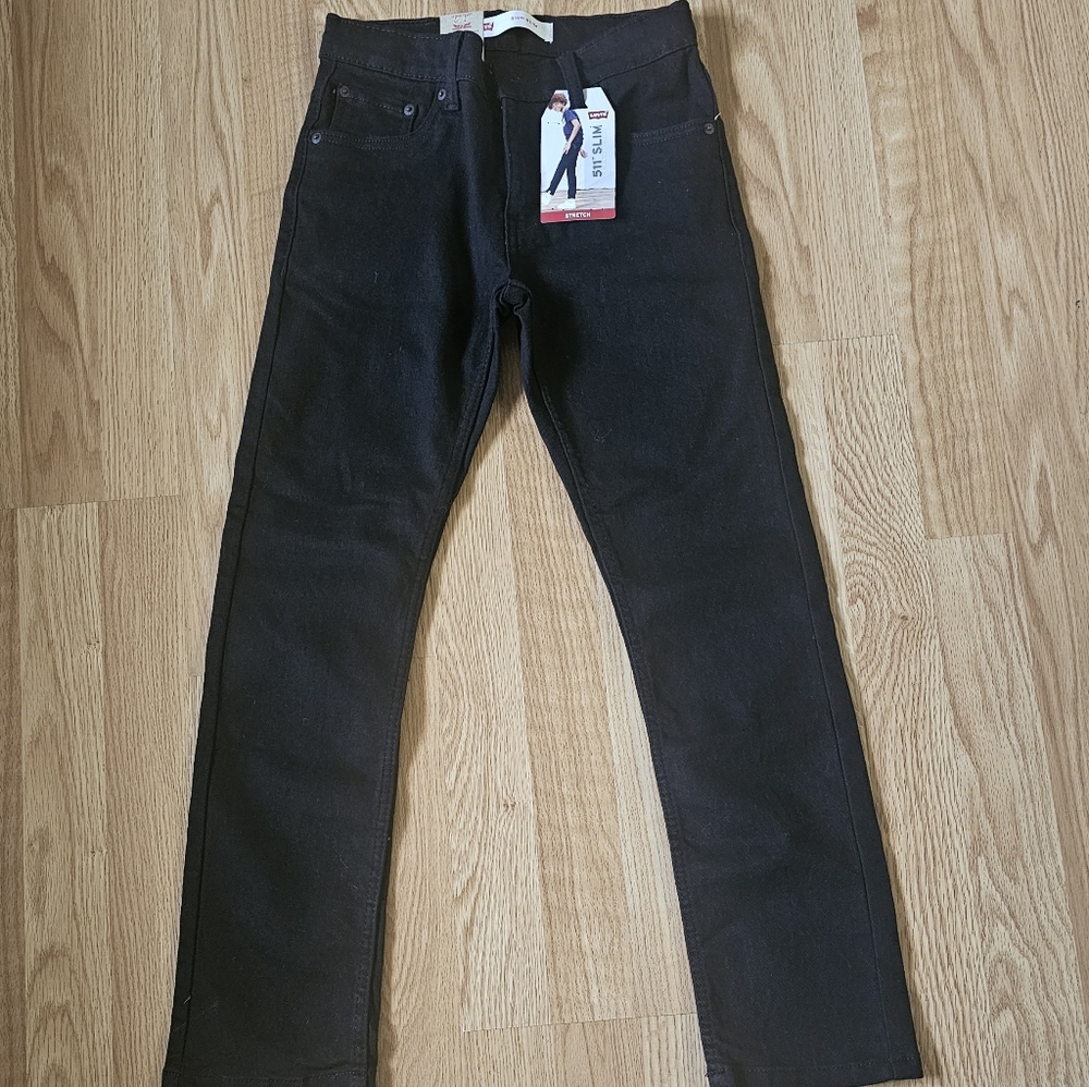 Levis